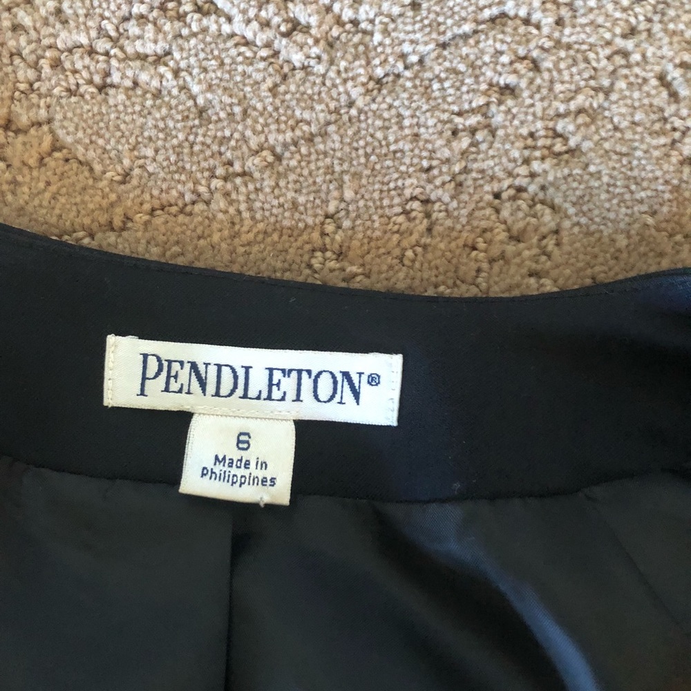 Pendleton Jacket Size 6 - image 5